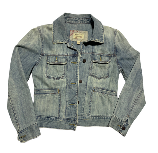 Abercrombie & Fitch Light Wash Denim Trucker Jacket Women’s Small Hong Kong Made Y2K Vintage Style