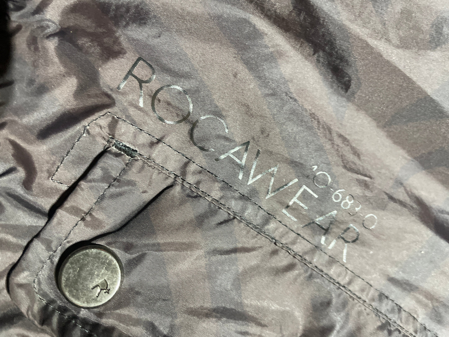 Y2K Rocawear 10‑683‑0 Spiral Nylon Bomber Jacket 2XL – Black/Dark Brown Mesh Lined Hip Hop Windbreaker