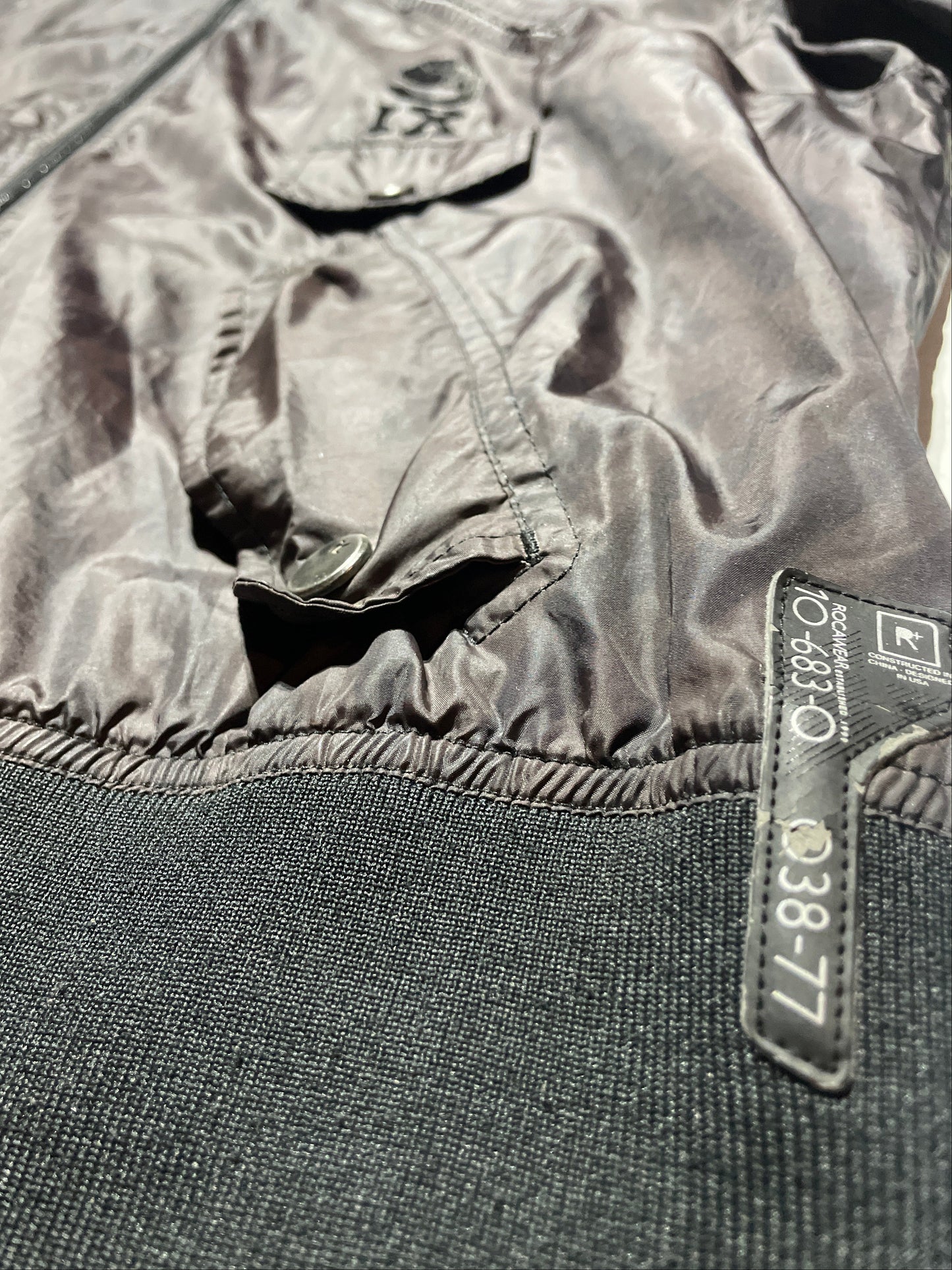 Y2K Rocawear 10‑683‑0 Spiral Nylon Bomber Jacket 2XL – Black/Dark Brown Mesh Lined Hip Hop Windbreaker