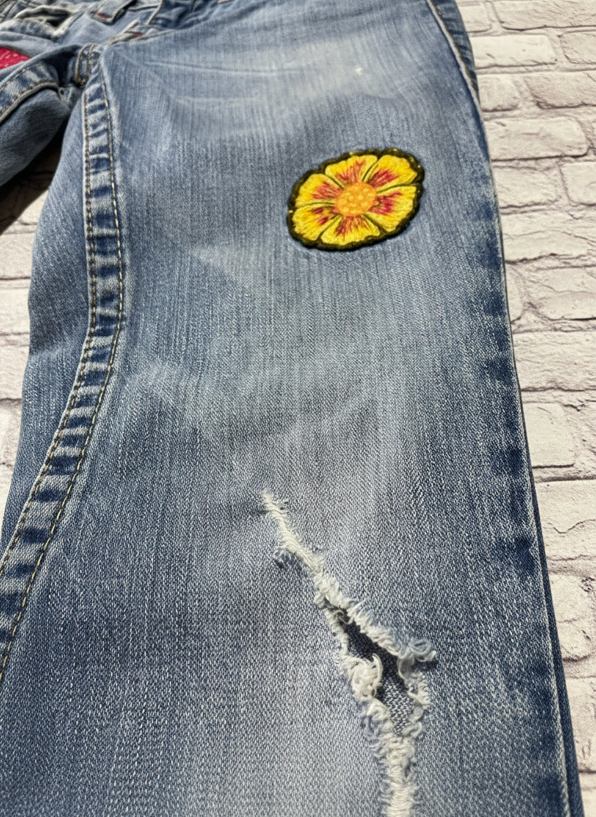 True Religion Society Club Y2K Jeans – Vintage Size 29, USA Made, Psychedelic Mushroom & Butterfly Embroidered Patches