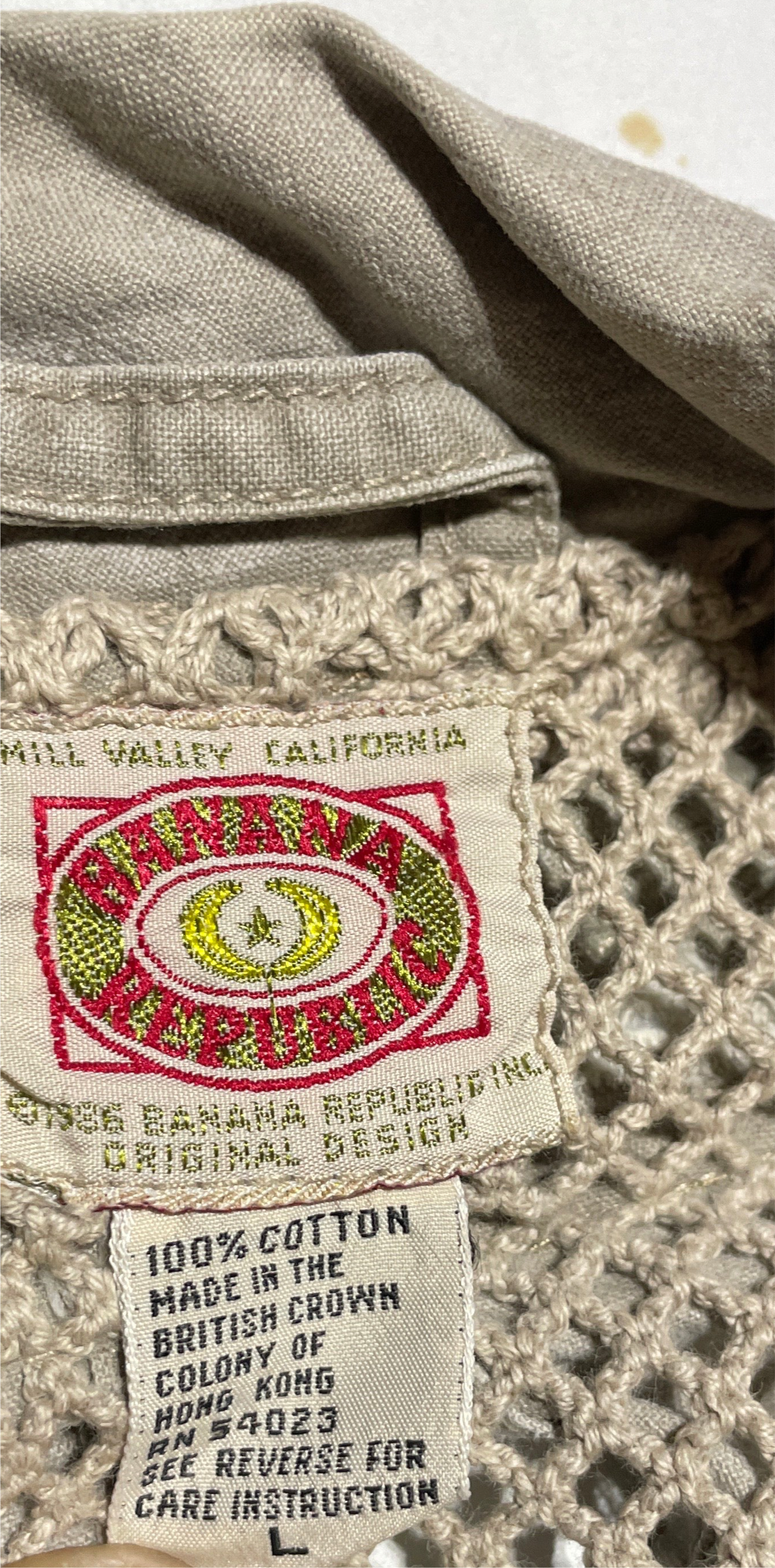 Vintage 1986 Banana Republic Safari Photojournalist Vest Mesh Back – Made in British Crown Colony Hong Kong