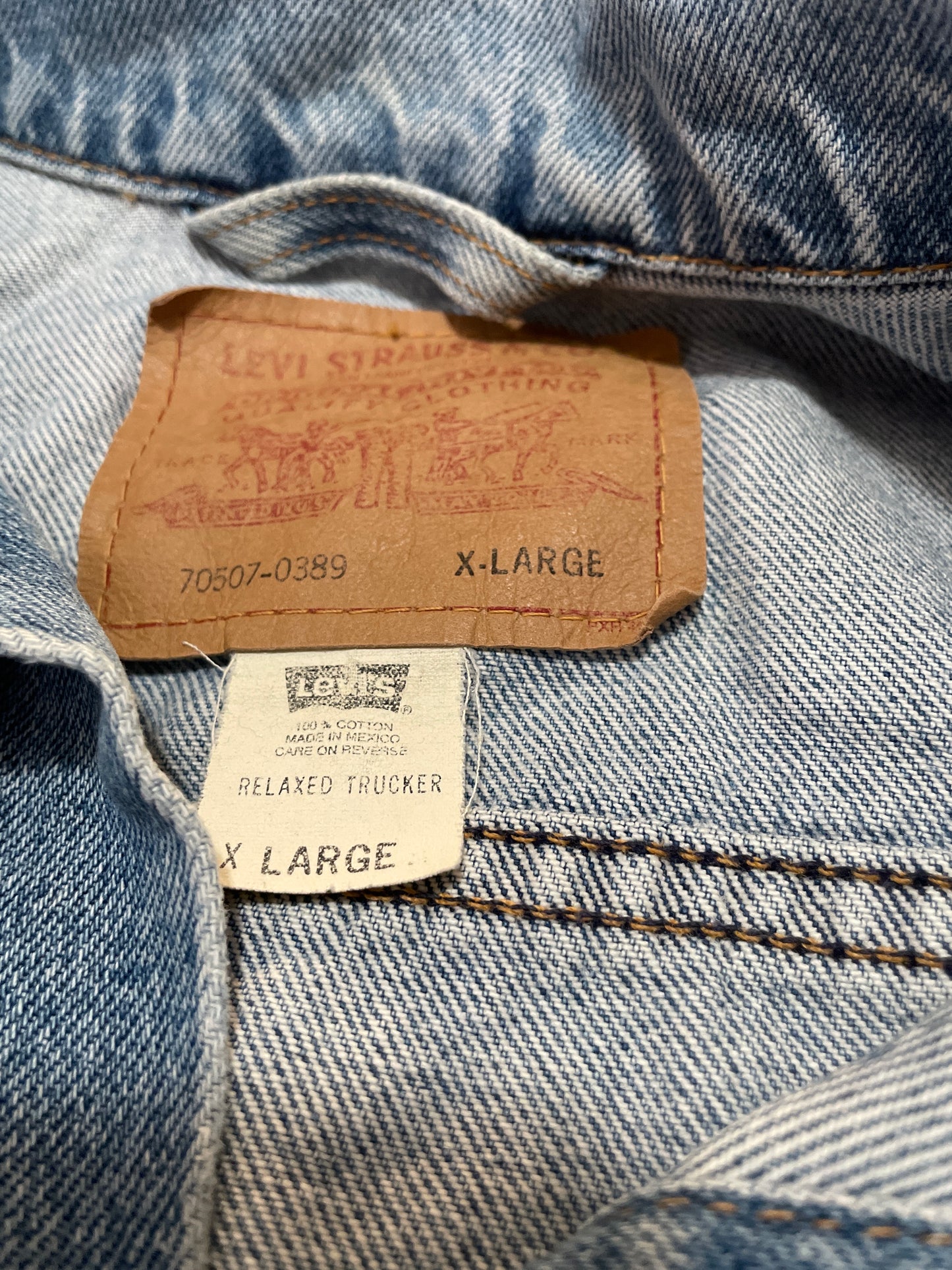 Levi’s 70507‑0389 Denim Trucker Jacket XL Made in Mexico (2002)