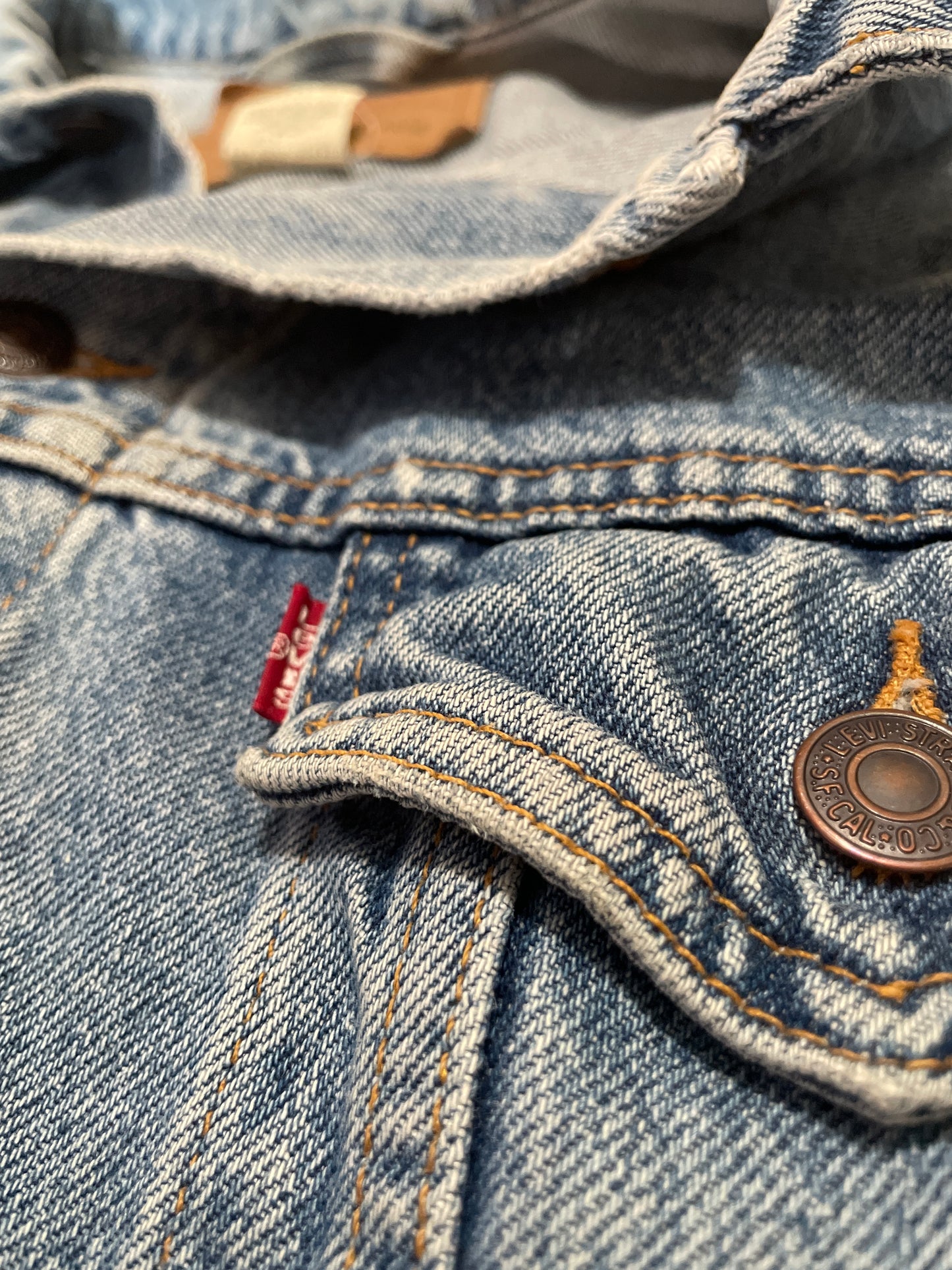 Levi’s 70507‑0389 Denim Trucker Jacket XL Made in Mexico (2002)