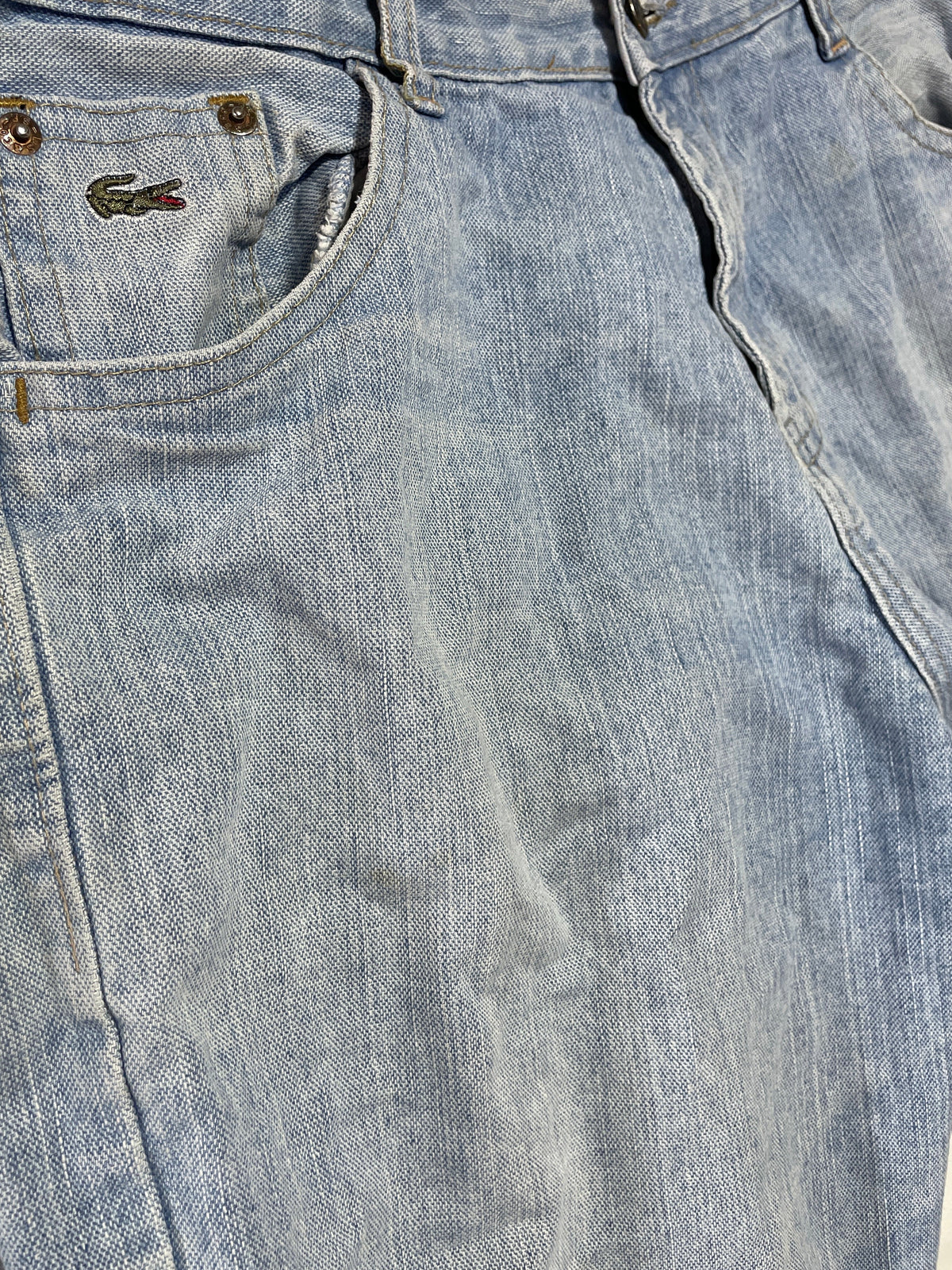 Lacoste Light Wash Straight Leg Jeans Size 6 (Men’s XL / Approx W38) – Vintage Croc Logo Denim