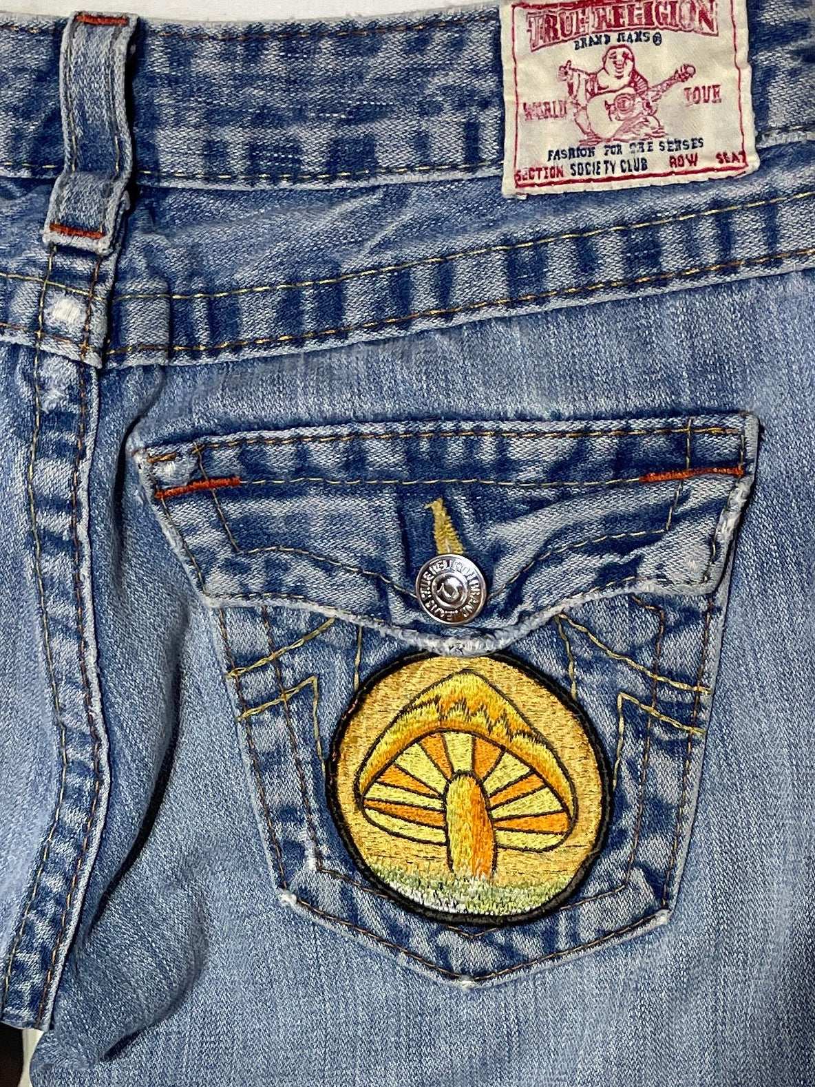 True Religion Society Club Y2K Jeans – Vintage Size 29, USA Made, Psychedelic Mushroom & Butterfly Embroidered Patches